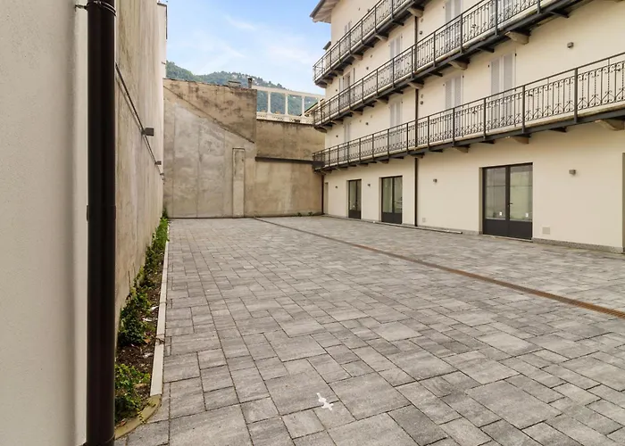 Como City Wall 公寓 *